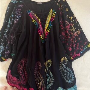 Shoreline Black and Pink Flutter Sleeve Tunic